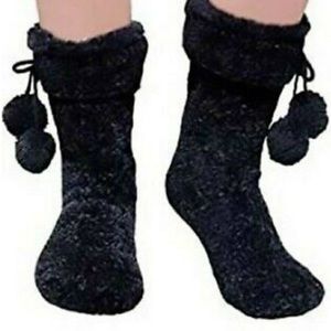 NWOT Jane and Bleecker Slipper Socks
